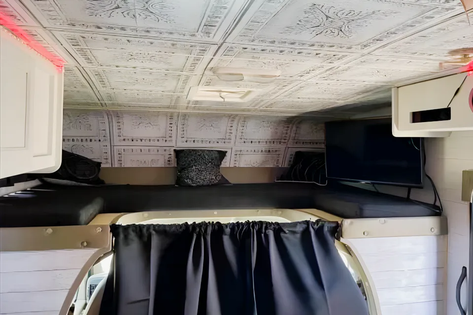 Low Mileage (90K) – Spacious RV with Bright Interior & Great Value