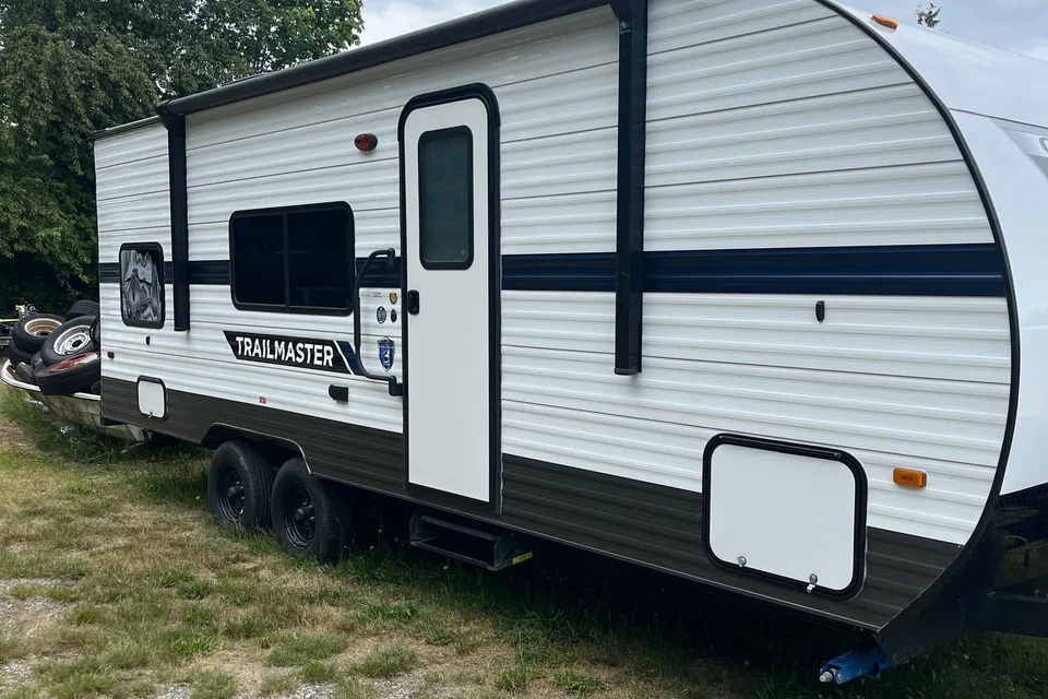 Mike's Gulf Stream 248BH Travel Trailer
