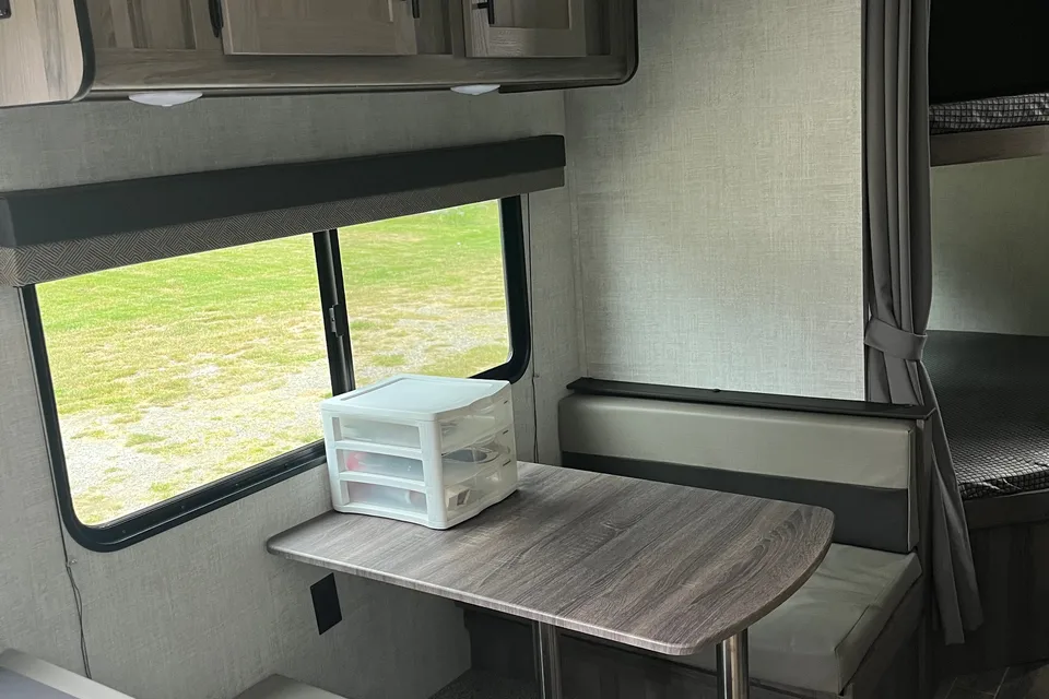 Mike's Gulf Stream 248BH Travel Trailer