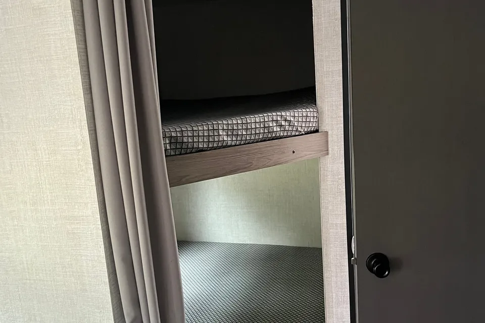 Mike's Gulf Stream 248BH Travel Trailer