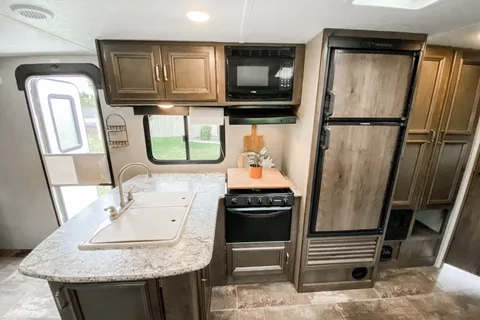 Keystone Passport UltraLite 29BH