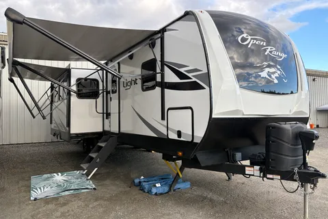 Highland Ridge RV Open Range Travel Trailer 338BHS