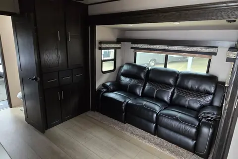 Forest River XLR Hyper Lite 29HFS Bunkhouse/Toy Hauler Travel Trailer