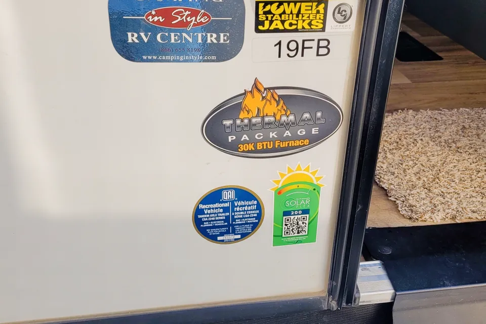 Premier Keystone 19FBPR Travel Trailer