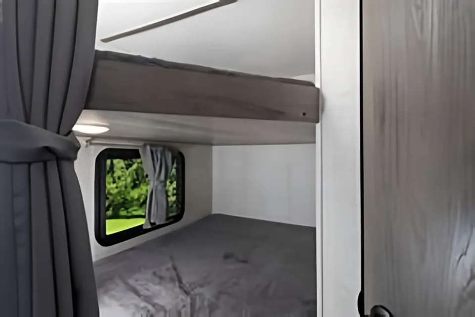 Jarrett's trailmaster 197bh Travel Trailer