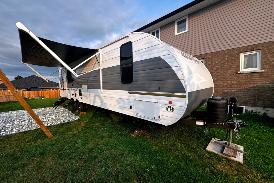 Cozy Travel Trailer in Norwood