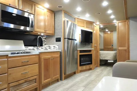 Do you want tailgates, beach trips, or cross country adventures?  Welcome!