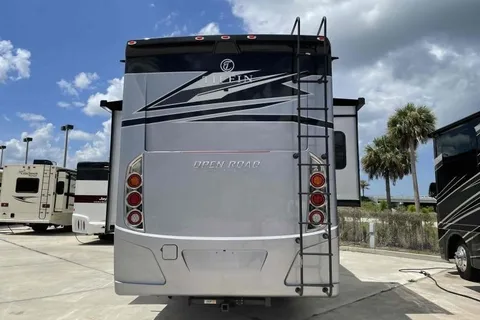Do you want tailgates, beach trips, or cross country adventures?  Welcome!