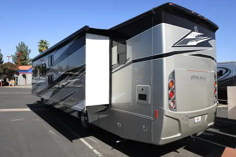 Do you want tailgates, beach trips, or cross country adventures?  Welcome!