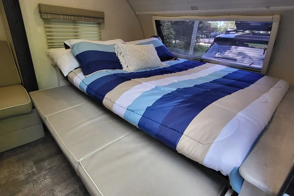 J&J's Forest River RPT193-80 Travel Trailer