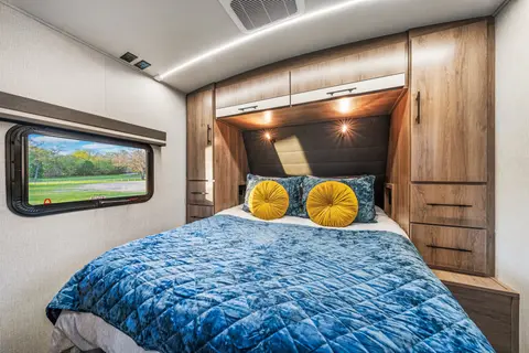 The Tumbleweed | Fully-Loaded Bunk House (Sleeps 8)