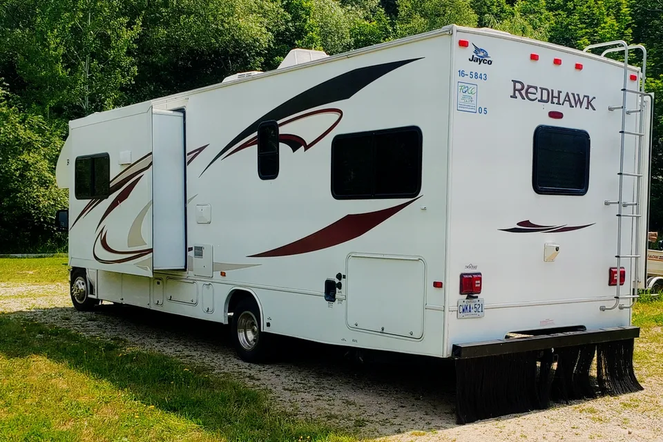 Family Sized Jayco 31 XL Class C - Come for a Tour!