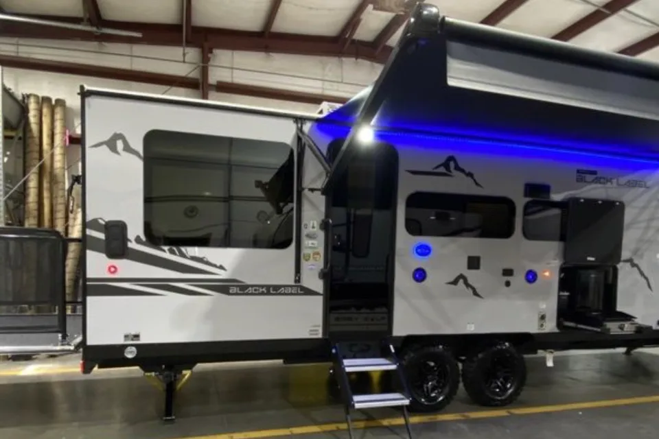 Nathan's Forest River 24RRTBL Toy Hauler