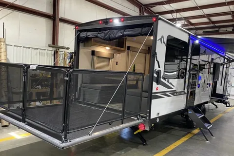 Nathan's Forest River 24RRTBL Toy Hauler