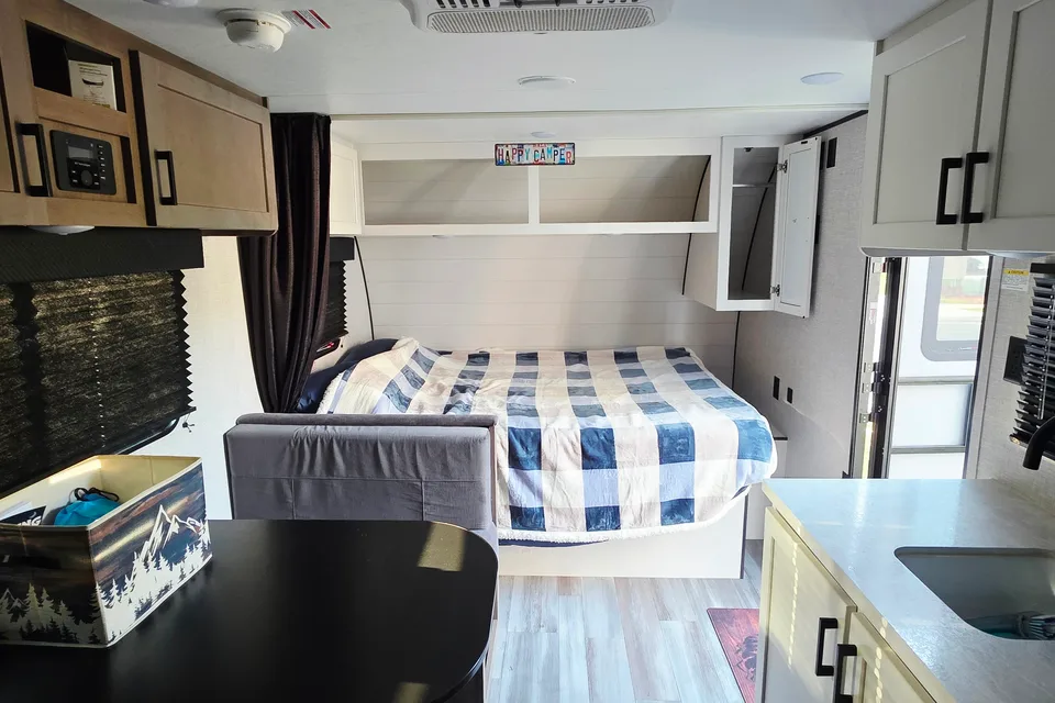 Zack's Jayco Jayflight Travel Trailer