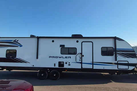 Danny's  dynamite Heartland Prowler Travel Trailer