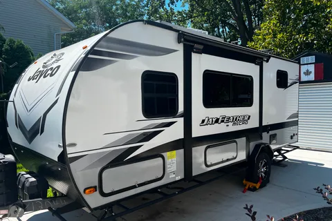 Mark's Jayco 199MBS Travel Trailer