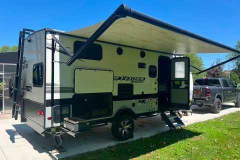 Mark's Jayco 199MBS Travel Trailer