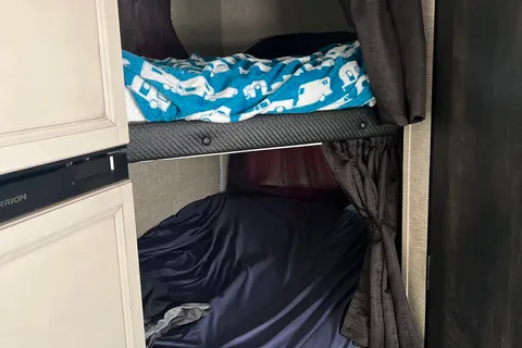 Mark's Jayco 199MBS Travel Trailer