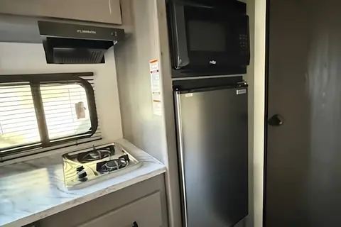 2025 Keystone Hideout 175BH Travel Trailer