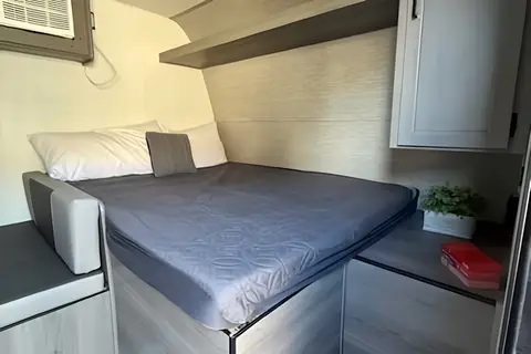 2025 Keystone Hideout 175BH Travel Trailer