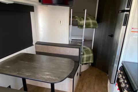 Alan's Heartland Trail runner 251BH Travel Trailer