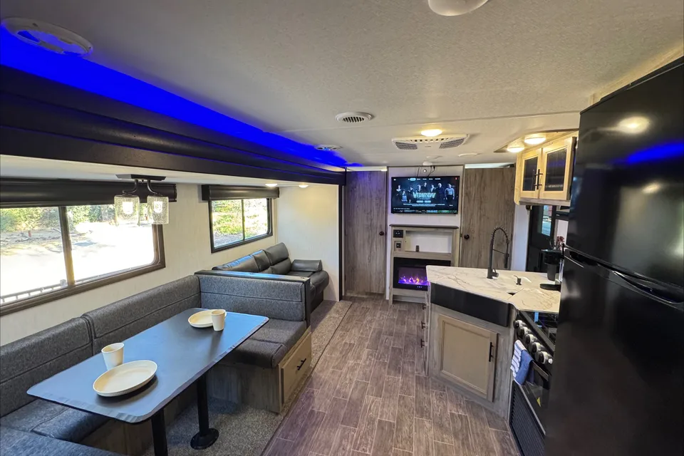 Ultimate NorCal Glamping Trailer | Off-Grid Ready