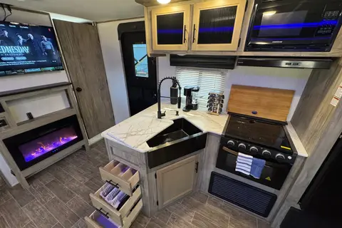 Ultimate NorCal Glamping Trailer | Off-Grid Ready
