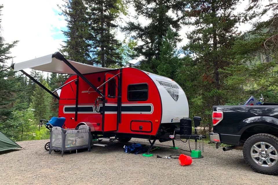 Petra's Winnebago Minnie Drop  Travel Trailer