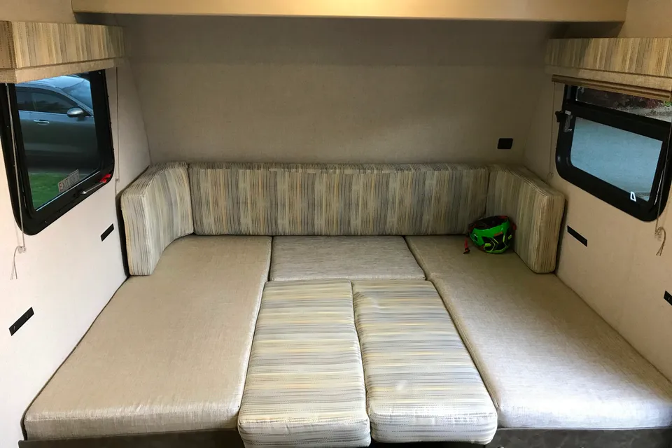 Petra's Winnebago Minnie Drop  Travel Trailer