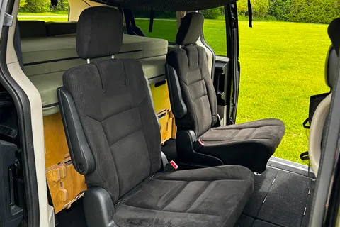 RoJo: Convenient Converted Campervan