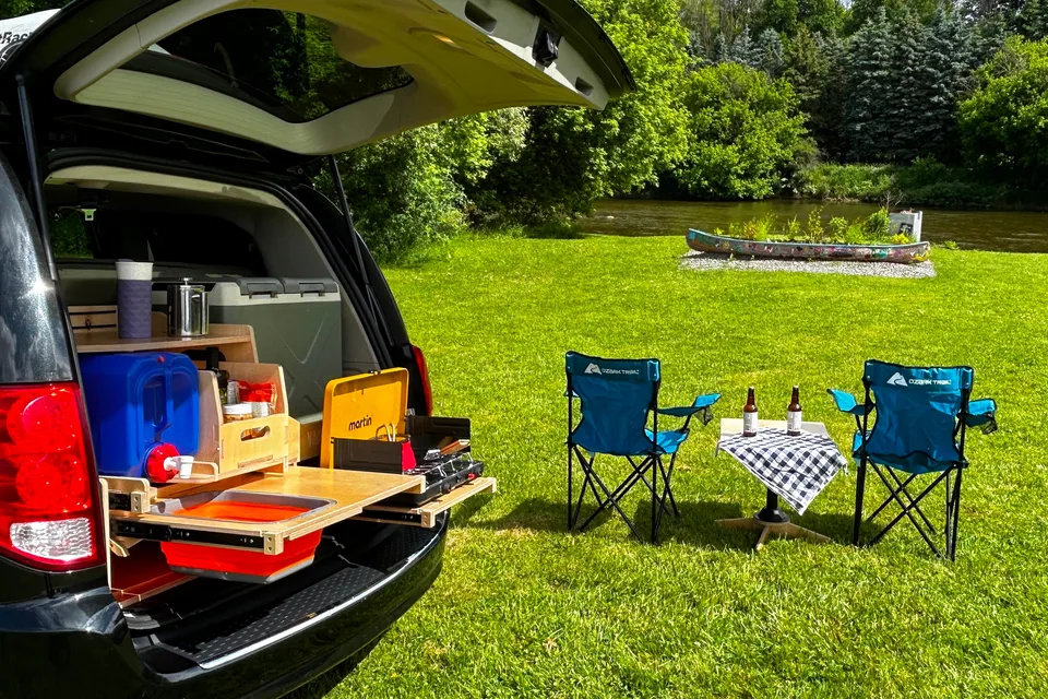 RoJo: Convenient Converted Campervan