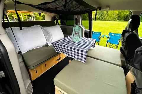 RoJo: Convenient Converted Campervan
