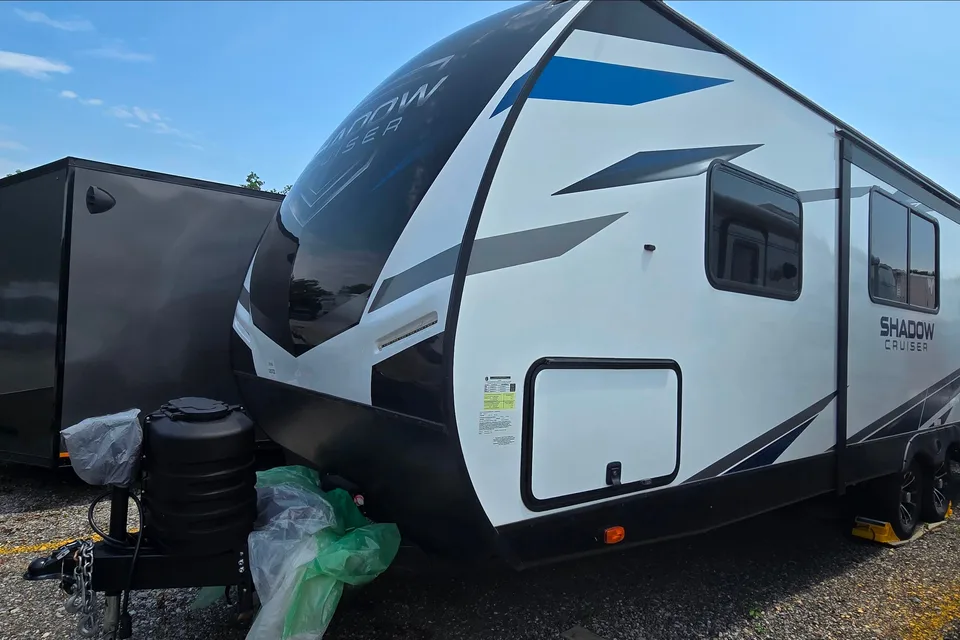 joel's Cruiser RV 2024 Travel Trailer (shadow crouser)