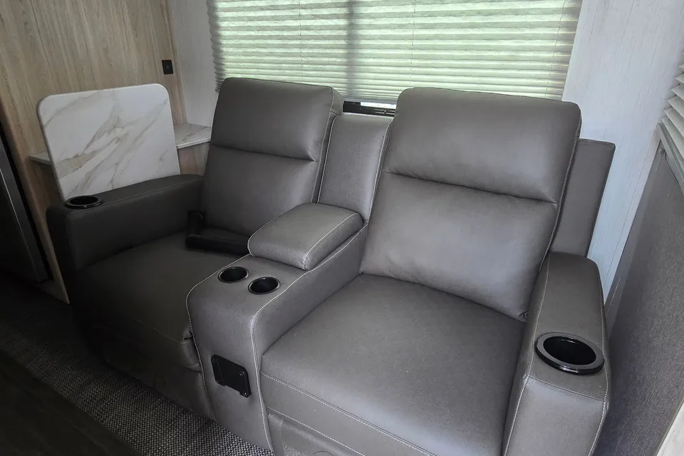 joel's Cruiser RV 2024 Travel Trailer (shadow crouser)