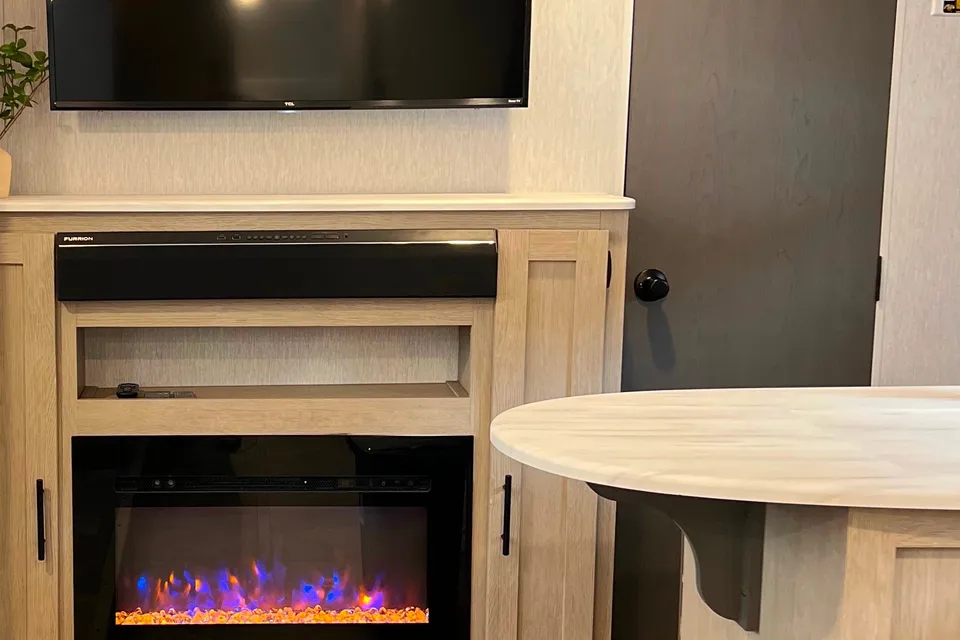 Bunk Bedroom! 2023 Wildwood X-Lite