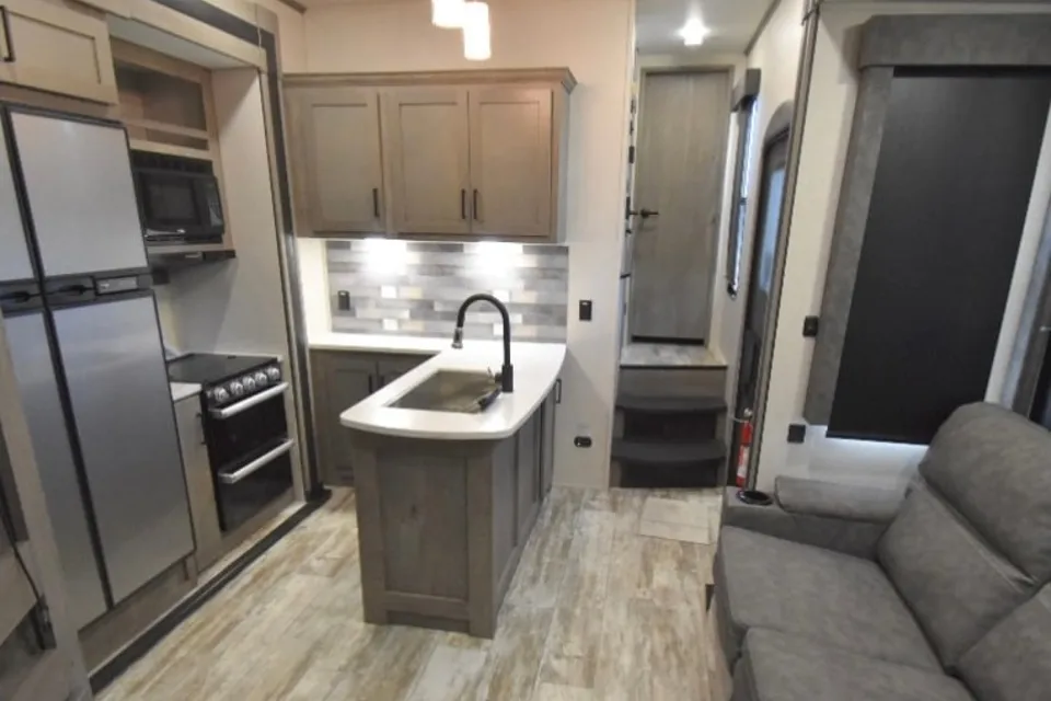 Family Luxury, Full Campsite Delivery & Set-Up!  -  Keystone Carbon 358 2021 Fifth Wheel