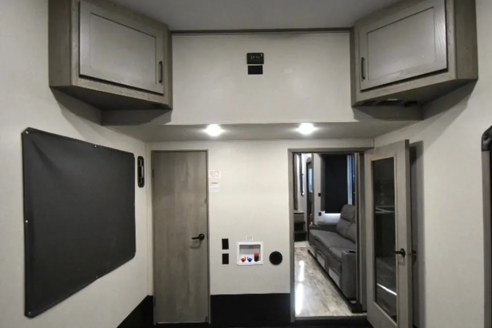 Family Luxury, Full Campsite Delivery & Set-Up!  -  Keystone Carbon 358 2021 Fifth Wheel