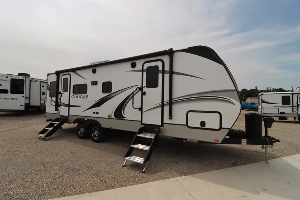Dan the Real Estate Man TN Keystone Cougar Travel Trailer