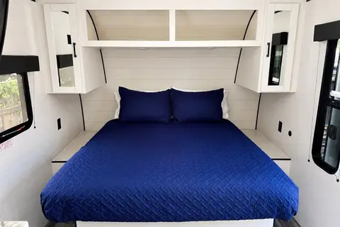 Bay Area Glamping Getaway – Delivered RV, Zero Setup Needed