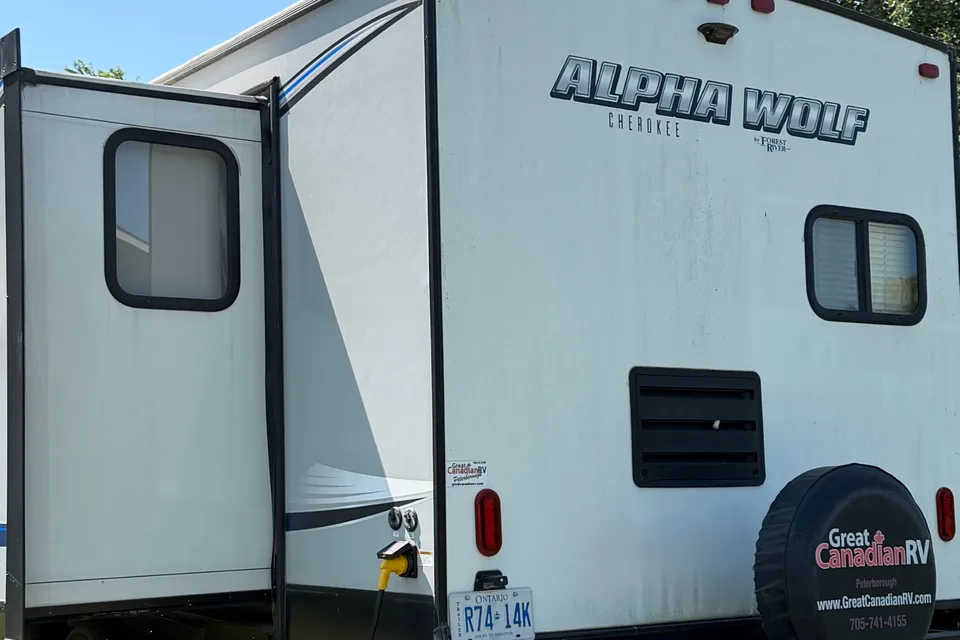 Ren’s Travel Trailer - ALPHA WOLF, Made by Forest River