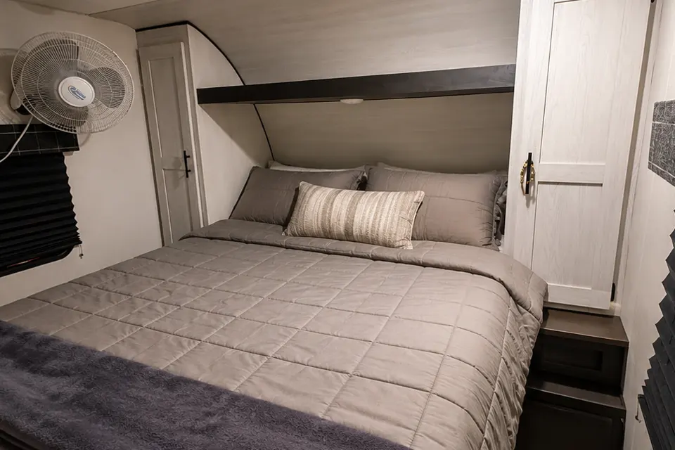 Sportsmen’s SE Travel Trailer