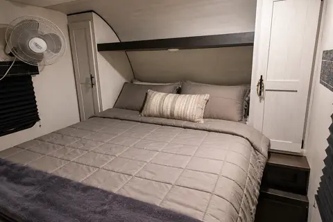 Sportsmen’s SE Travel Trailer