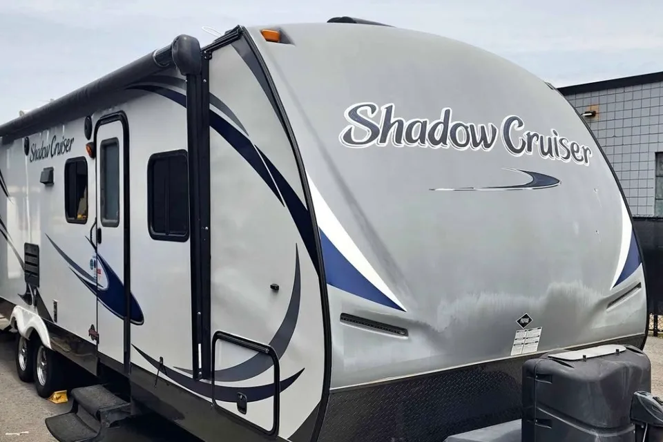 Gustavo's Cruiser RV Shadow Cruser 280QBS Travel Trailer