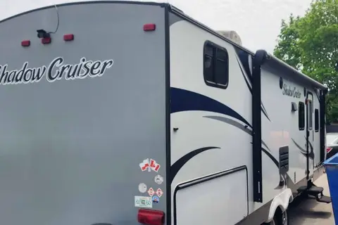 Gustavo's Cruiser RV Shadow Cruser 280QBS Travel Trailer