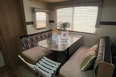 Gustavo's Cruiser RV Shadow Cruser 280QBS Travel Trailer