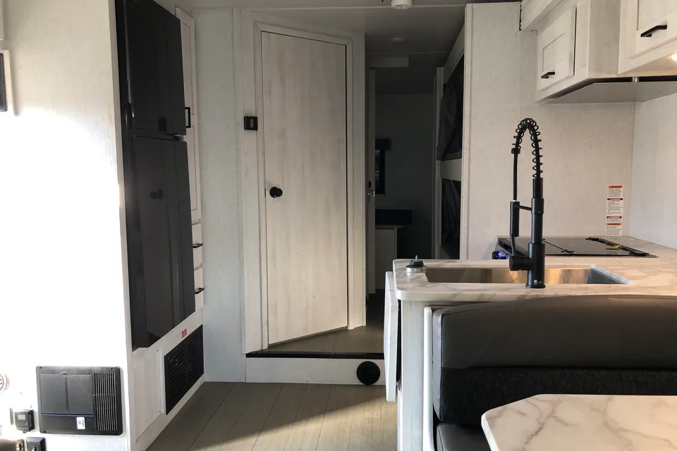 Sleeps 8 • Bunks • Luxury Family RV | Scout
