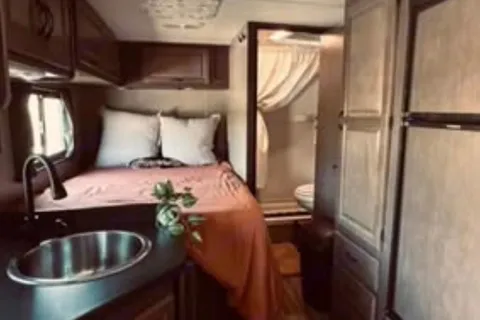 2019 Thor Majestic (Arvie) - New owner Special + Military Discount