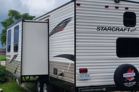 Crystal's Starcraft Autmn Ridge Travel Trailer
