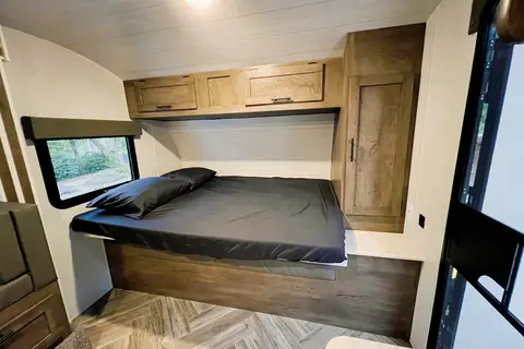 Tony Trailers Ventura Forest River Salem